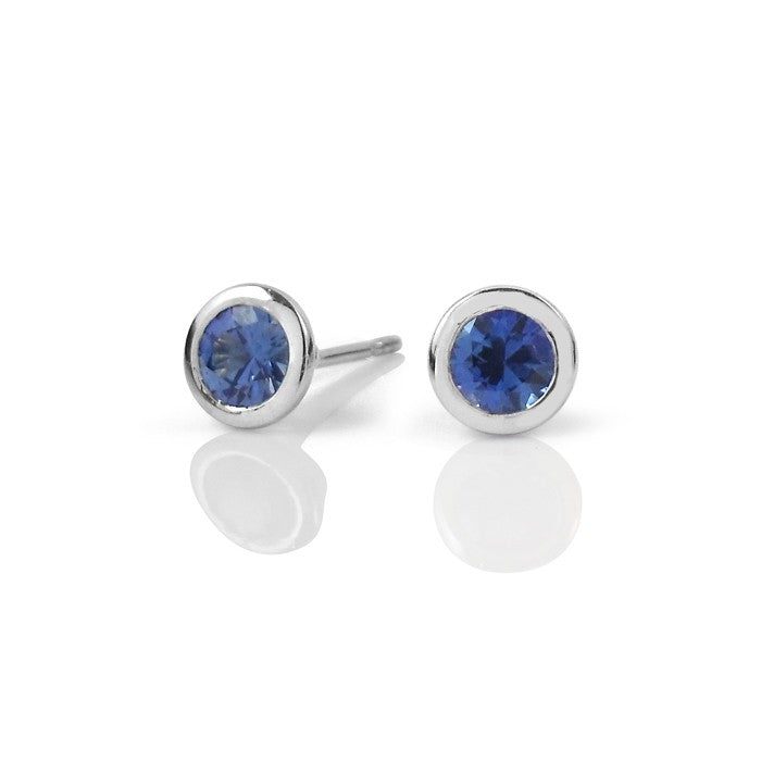 Essential Collection 14K White Gold Bezel Set Blue Sapphire Stud Earrings