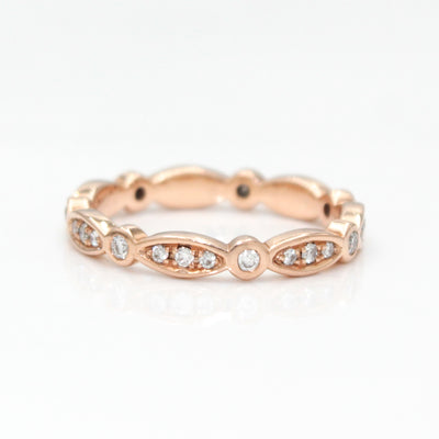 Leaf and Bezel Eternity Band